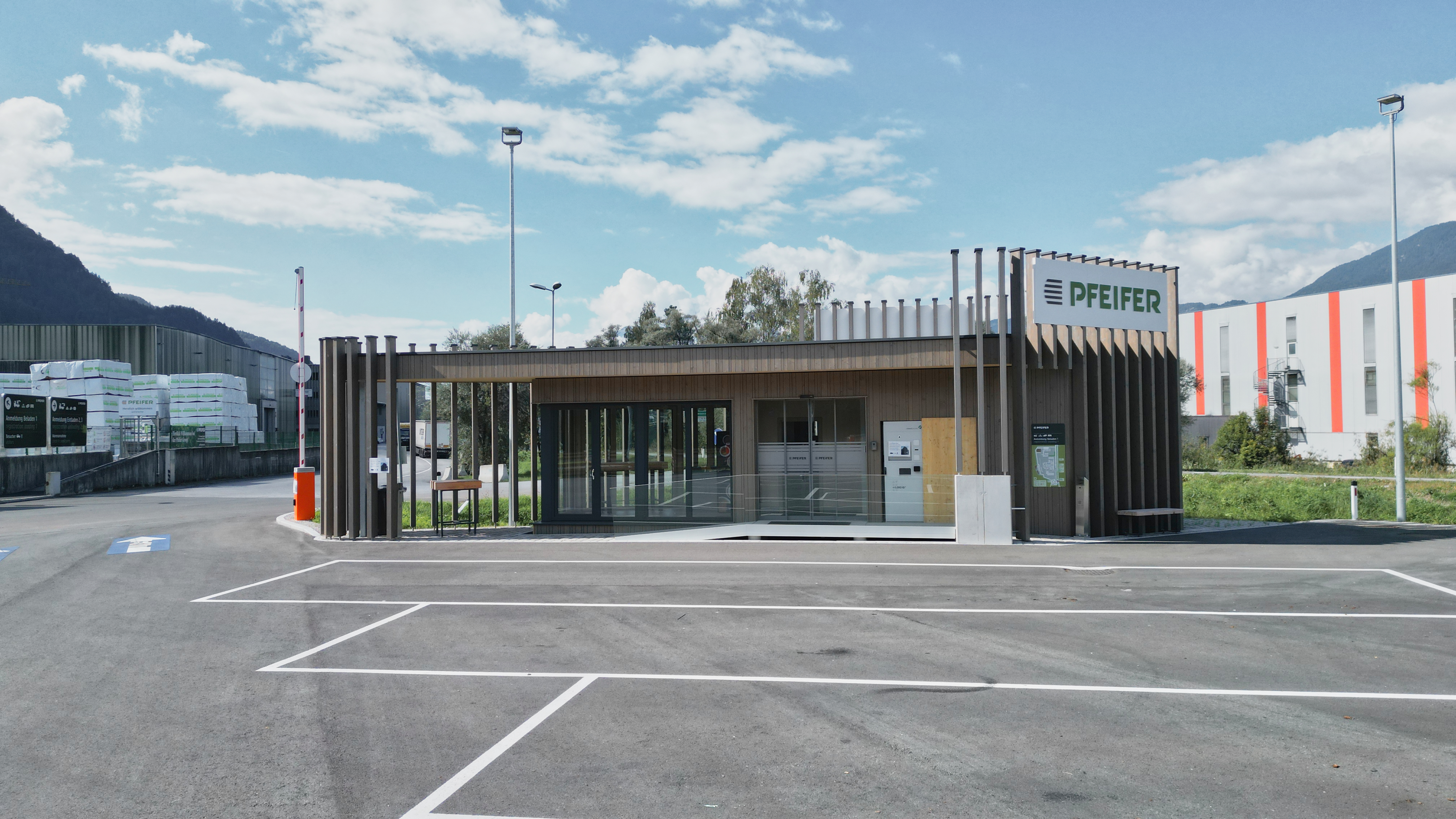 Neubau Mehrzweckgebäude — Bild 2